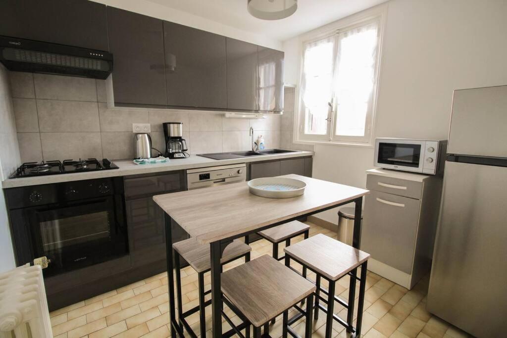 Joli T3 Renove / Wifi / Grand Parking Appartement La Couronne  Buitenkant foto
